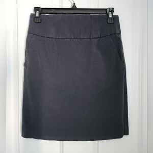 Item #:104 Banana Republic Skirt Stretch Petite Size 4